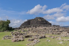 complesso nuragico su nuraxi barumini nuraghe sardo
