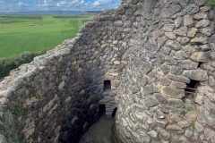 complesso nuragico su nuraxi barumini nuraghe sardo