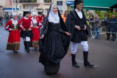 cavalcata sarda sassari abito sardo tradizionale