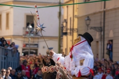 su componidori de sa sartiglia
