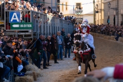 sa sartiglia su componidori ed i cavallieri
