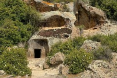 necropoli e domus de janas montessu villaperuccio