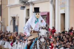 vastizione su componidori sa sartiglia oristano