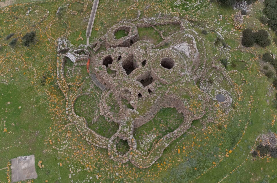 Nuraghe Seruci : Storia e Immagini nel sito di Gonnesa