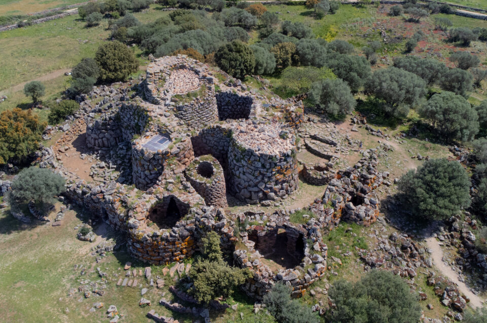 Nuraghe Arrubiu : Storia e Immagini nel sito di Orroli