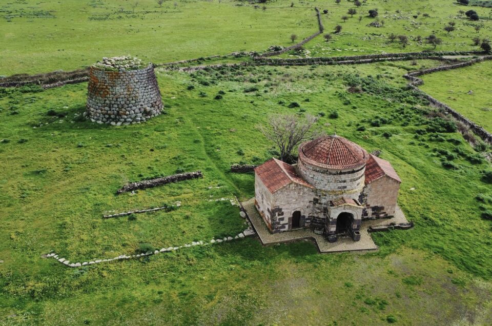 Nuraghe Santa Sabina in Silanus