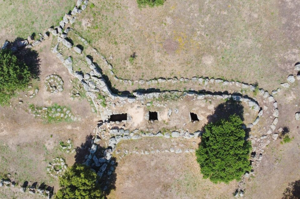 Tomba dei Giganti di San Cosimo Gonnosfanadiga: Storia e Immagini