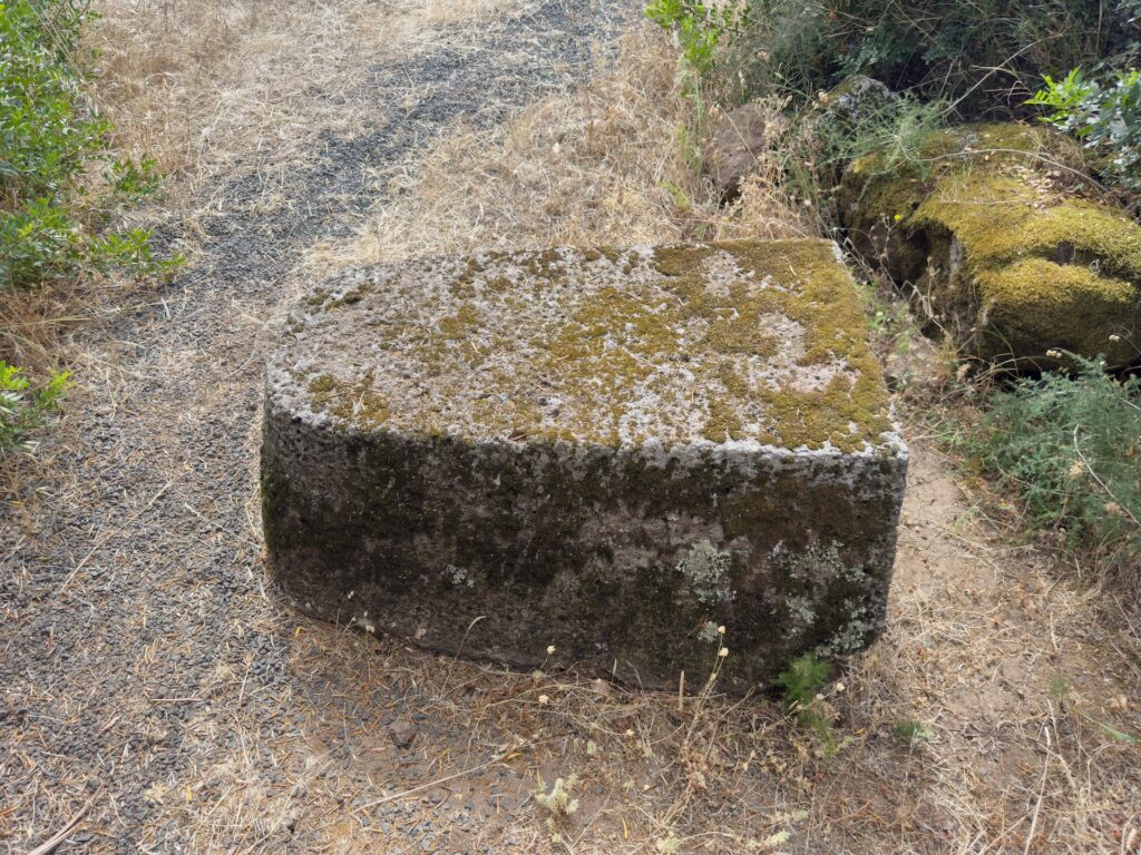 Tomba dei giganti di Iloi a Sedilo